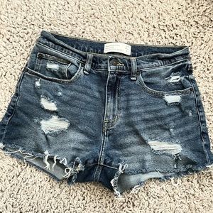 Abercrombie & Fitch Jeans Distressed Boyfriend Short 4R (27)
